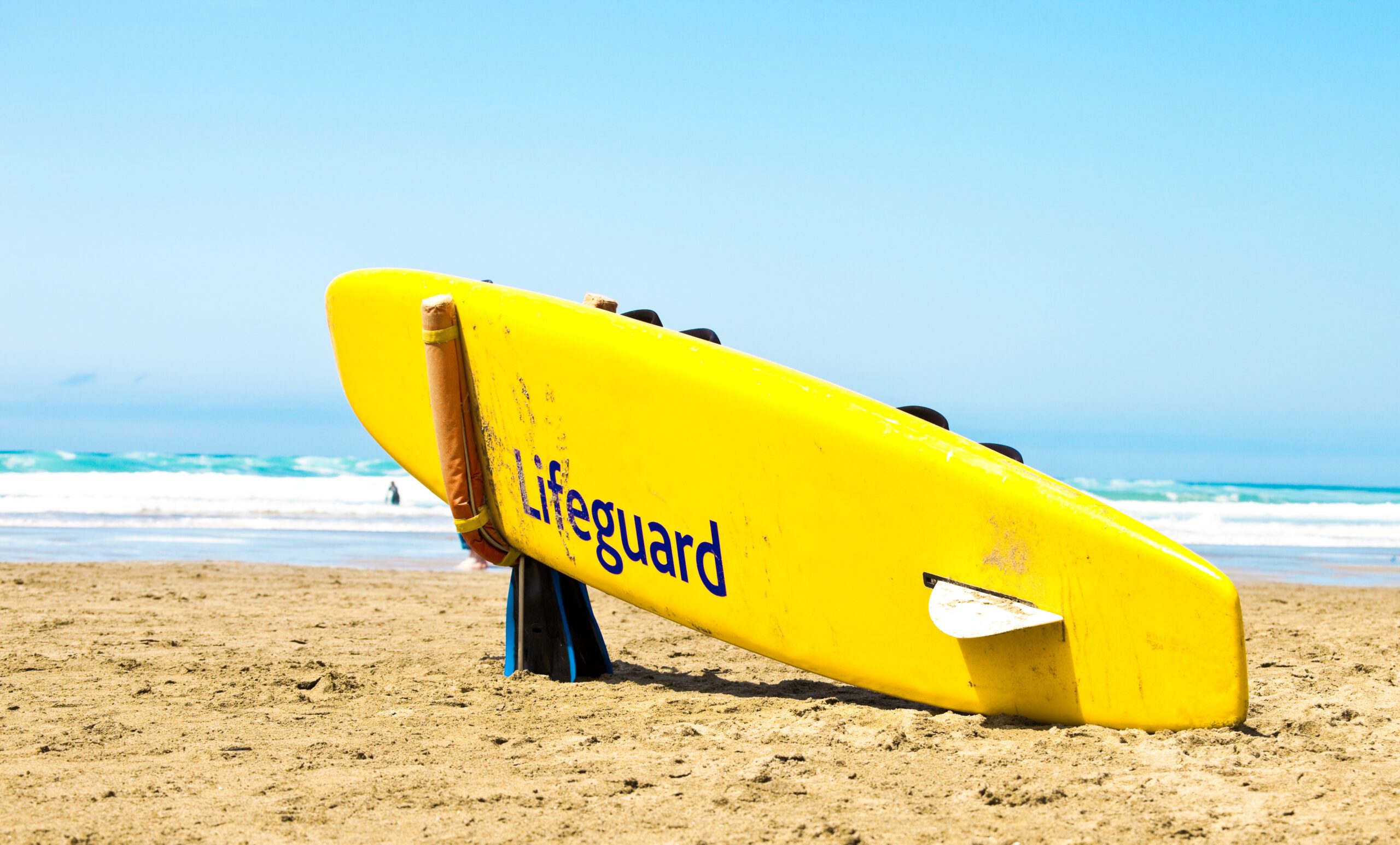 Beach Lifeguard course NVBLQ qualification  bude cornwall